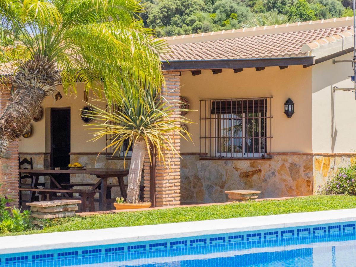 Cubo'S Finca Los Dragos Alhaurín el Grande المظهر الخارجي الصورة